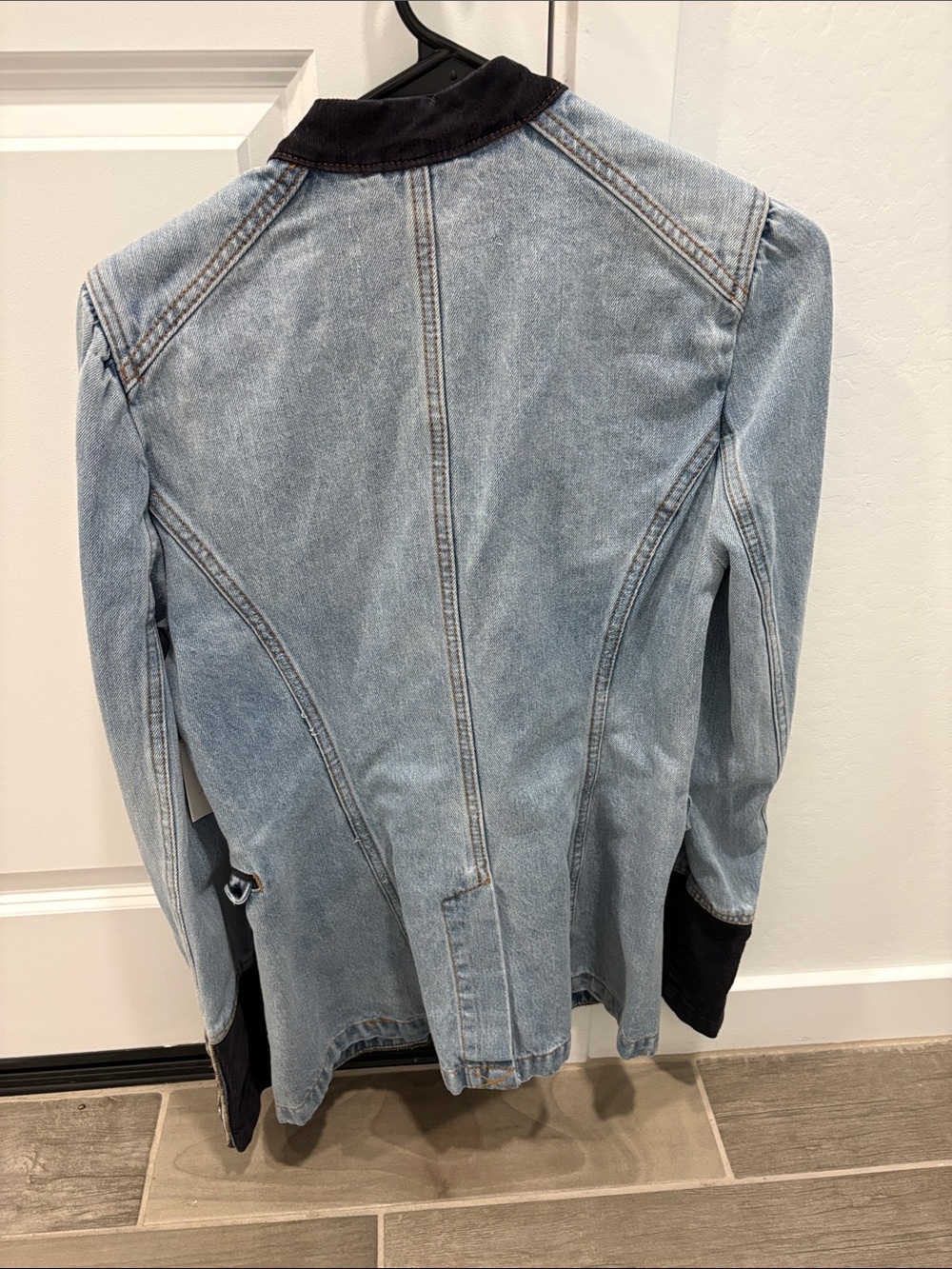 Free People Light Blue Denim Military-Style Jacket with Dark Trim - Picture 4 of 4